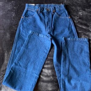 Women’s Wrangler Jeans